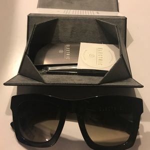 Brand New Electric Women’s “Crasher” sunglasses